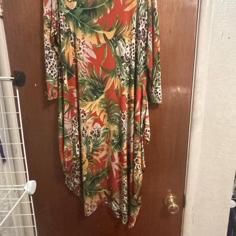 Tropical Print Maxi Dress - Picture 15 of 16